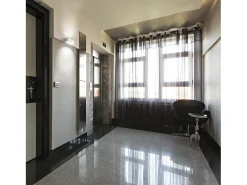 Aplique estilo moderno IONA - L. 18 cm - E27 ø45 - 40W - alumínio e preto - IP44 - para cima e para baixo